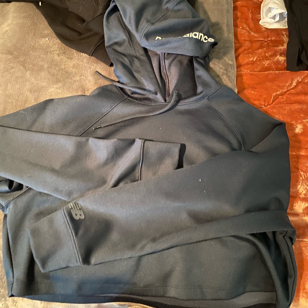 new balance cropped sweatshirt